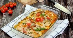 ლაზანია &ldquo;ალფრედო&rdquo; ქათმის ხორცით