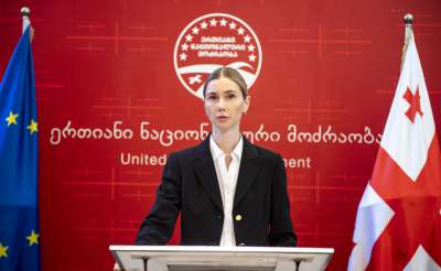 &ldquo;კაცმა ბრიუსელში ოპოზიციის თვითგამოცხადებულ ელჩად დაინიშნა თავი, ციხის შიშით ქვეყნიდან გაიქცა და იქიდან გვმოძღვრავს, გიორგი გახარია ირელევანტურ კლოუნად იქცა&rdquo; - თინა ბოკუჩავა