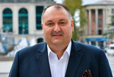 იოსებ ხახალეიშვილმა მასწავლებლის საერთაშორისო დღე მიულოცა პედაგოგებს