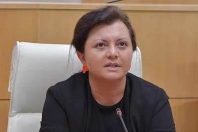 "ვის მკვდარს ტიროდით ირანში, როდესაც გაკოტრებულები, სრულიად ბანკროტები ხართ პოლიტიკურ ასპარეზზე?! - დღეს საკუთარ თავს დაუწერეთ პოლიტიკური ნეკროლოგი "- ეკა ხერხეულიძე უმრავლესობას