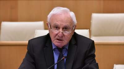 "იცემა მშვილდაძე, ბერძენიშვილი, ჯაფარიძე, ქუთელია და ამ სიას პარლამენტის წევრები შეიძლება შეემატონ და მიზეზი რა არის ბატონო პრემიერო"