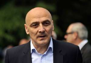 "ქართული ოცნება" ისევ გაურიგდა "ნაცმოძრაობას" - ჯონდი ბაღათურია