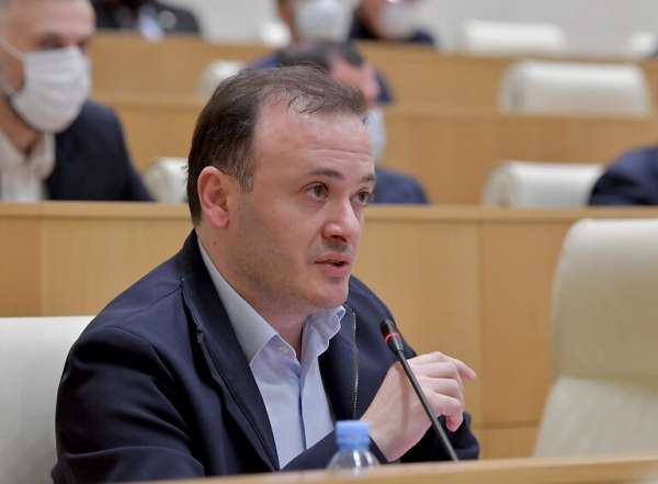 ,,კოლექტიურ ,,ნაცმოძრაობაში&rdquo; ატარონ რევოლუციები და ქვეყანას თავი დაანებონ&rdquo; &ndash; ირაკლი ზარქუა