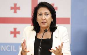 ''კი არის პარტიების პასუხისმგებლობა, რომ ვერ გამონახეს პოლიტიკური ენა, მაგრამ სამოქალაქო საზოგადოება არ უნდა ითმენდეს და ამის წინააღმდეგ იყოს მიმართული'' - სალომე ზურაბიშვილი