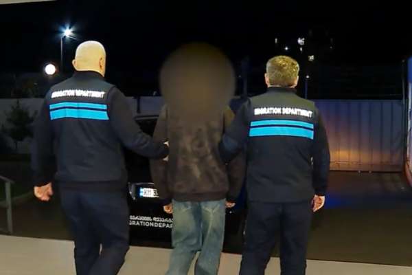 მიგრაციის დეპარტამენტის თანამშრომლებმა უცხო ქვეყნის 121 მოქალაქე საქართველოდან გააძევეს