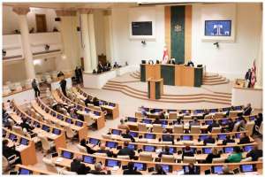 პარლამენტმა &bdquo;უცხოური გავლენის გამჭვირვალობის შესახებ&ldquo; კანონპროექტი ჩააგდო