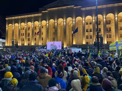 "მინდა, ჩუმად არ იყოთ, ქუჩაში გამოხვიდეთ, მხარი დაუჭიროთ  ჩვენს ბრძოლას, რადგან თუ უკრაინა დაეცემა, ევროპაც დაეცემა"