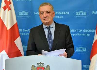 20-21 ივნისს პარლამენტთან განვითარებულ მოვლენებთან დაკავშირებით, უმრავლესობამ დადგენილების პროექტი დაარეგისტრირა