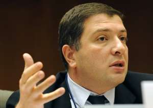 "როგორც უსინდისოდ დაინიშნა, ისე უსინდისოდ მიდის... სისხლიან დარბევას არ შეუწუხებია"