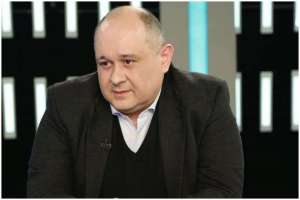 ბაჩუკი ქარდავა ფრაქცია &bdquo;ენმ - ძალა ერთობაშია"-ს ტოვებს