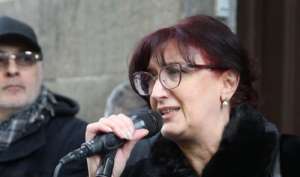 "მივმართავ სალომე ზურაბიშვილს, არ დაუშვათ შეცდომა, თორემ იცოდეთ, ჩვენ არ გავჩერდებით"